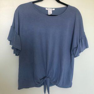 casual blue top